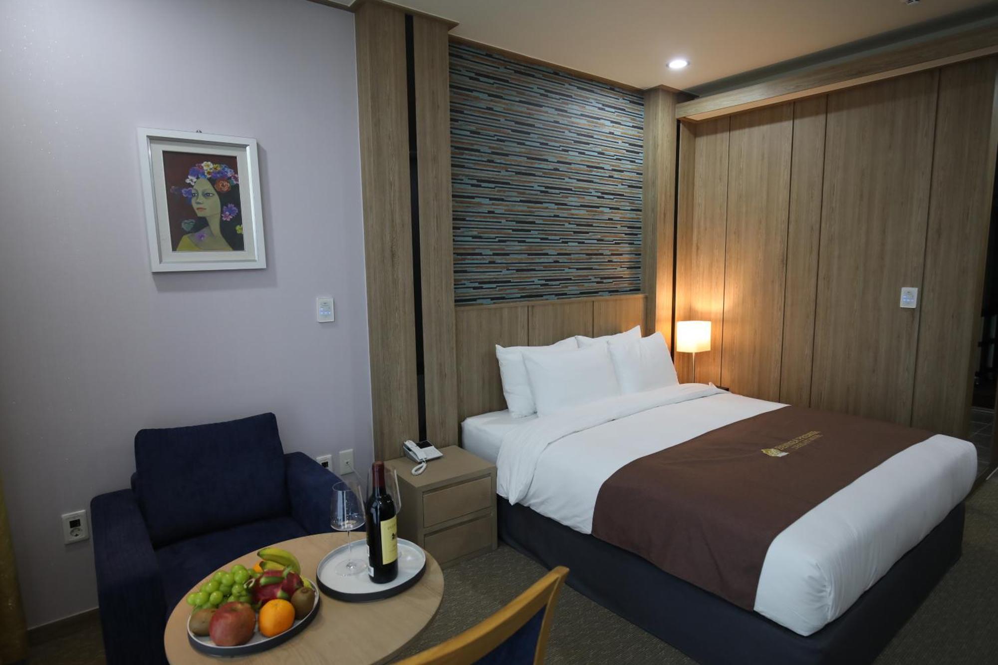 Benikea Hotel Seosan Exterior foto